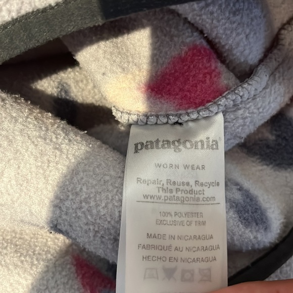 Patagonia Women's Lightweight Synchilla® Snap-T® Pullover-Wish Tails Big - Picture 16 of 17